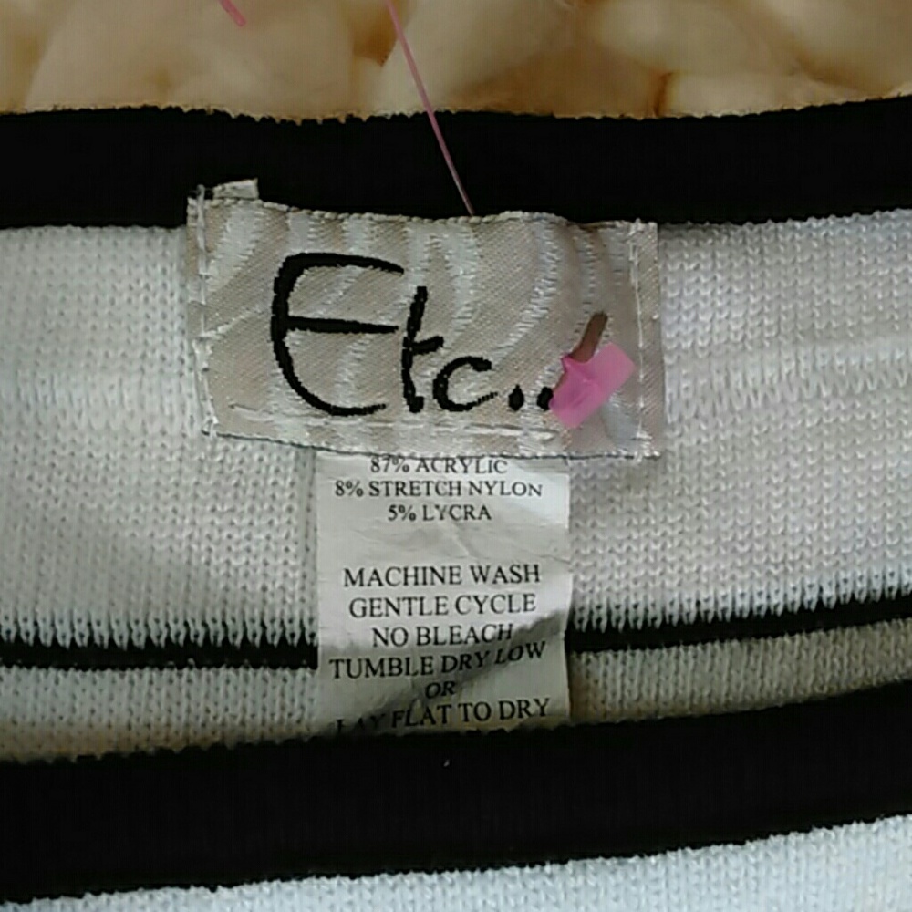 Top - Picture 2 of 3